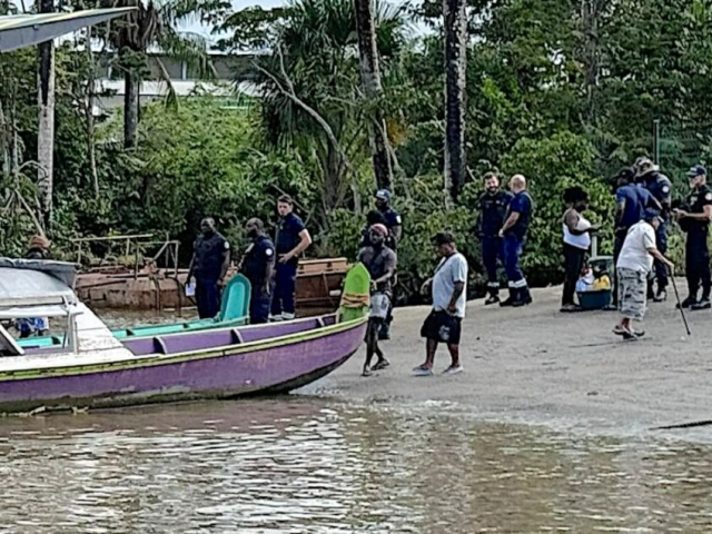 147 Personen Teruggestuurd bij Grootscheepse Grensoperatie ‘ATIPA’ aan Frans-Surinaamse Grens